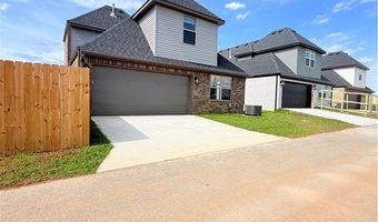 2905 SW Lovely Ln, Bentonville, AR 72713
