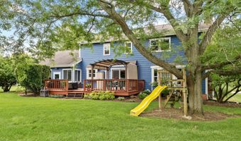 710 Sprucetree Ln, Algonquin, IL 60102