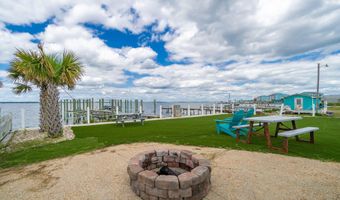 1086 Salter Path Rd, Salter Path, NC 28512