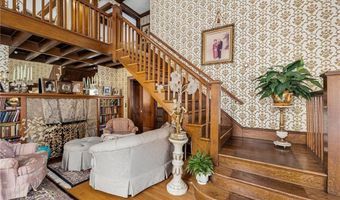 90 Putnam Pike, Johnston, RI 02919