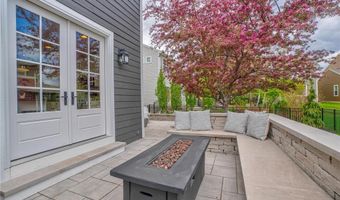 4891 159th St W, Apple Valley, MN 55124