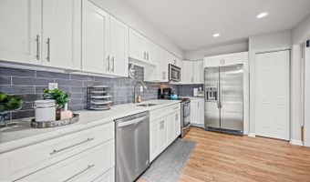 7124 SWANSONG Way, Bethesda, MD 20817