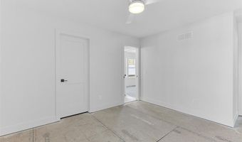 805 Club Dr W, Aurora, OH 44202