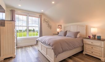 1508 Sugarhouse Rd, Burke, VT 05832