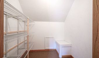 2133 Heather Rd, Anderson, IN 46012