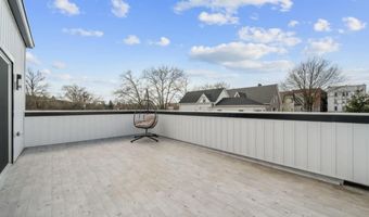 161 BROADWAY 1F, Bayonne, NJ 07002