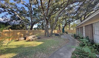 304 Fairview Dr, Biloxi, MS 39531