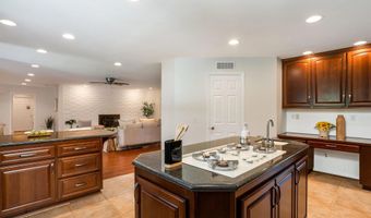 1637 Encino Dr, Escondido, CA 92025