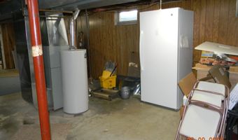 1834 CLERMONT St, Antigo, WI 54409