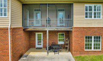 1641 Linden Hall Dr, Alcoa, TN 37701