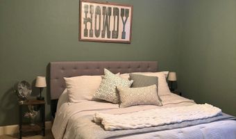 1401 Glasier Dr, Carlsbad, NM 88220