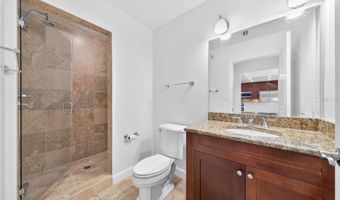 630 VASSAR St 2210, Orlando, FL 32804