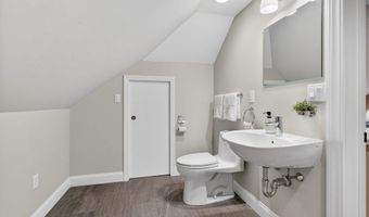 3 Seten Cir, Andover, MA 01810