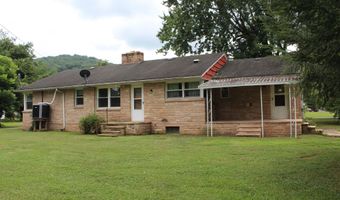 256 E Maple Ave, Alderson, WV 24910