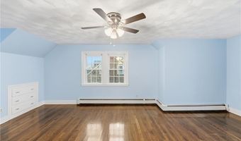 252 S Main St, Coventry, RI 02816