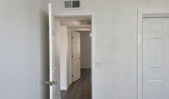 143 S Mountain Rd, Apache Junction, AZ 85120