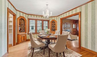 914 Ash St, Baraboo, WI 53913
