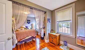 63 Greenwood Ave, East Providence, RI 02916