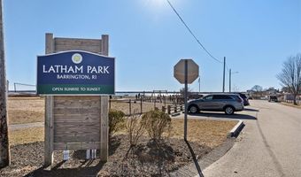 60 Bay Spring Ave A9, Barrington, RI 02806