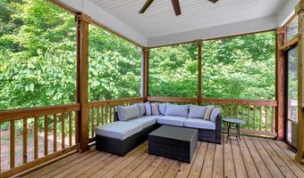 10304 Stallion Way, Bahama, NC 27503