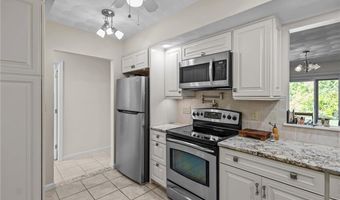 2970 Mendon Rd 101, Cumberland, RI 02864