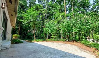 4176 Triple Creek Ct NE, Atlanta, GA 30319