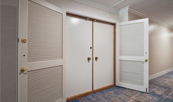 32735 Seagate Dr 304-D, Rancho Palos Verdes, CA 90275