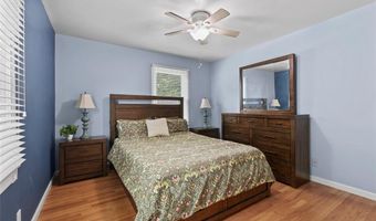 9557 Cantwell Dr, Affton, MO 63123