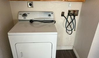1135 N Center St, Casper, WY 82601
