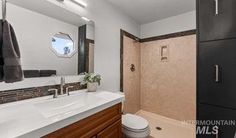 5771 Battlement Ct, Boise, ID 83703