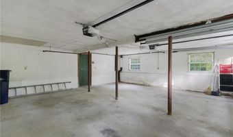 350 Essex Rd, North Kingstown, RI 02852