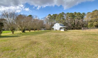 1404 Dog Island Rd, Bishopville, SC 29010