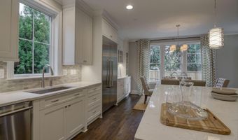 5700 TANGLEWOOD Dr, Bethesda, MD 20817