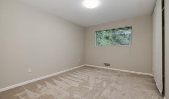10506 WEYMOUTH St 203, Bethesda, MD 20814