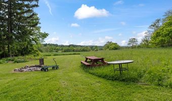 202 Steadwell Rd, Amsterdam, NY 12010