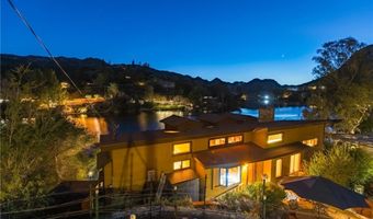 2106 Lakeshore Dr, Agoura Hills, CA 91301