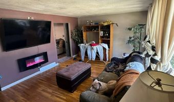 1421 Ivy Ln, Casper, WY 82601