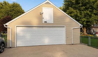 600 8th St SW, Austin, MN 55912