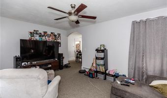 2 Ann St, North Providence, RI 02904