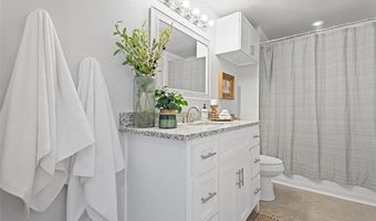 524 S Wyandotte Ave, Bartlesville, OK 74003