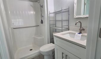132 JAMES St, Auburndale, FL 33823