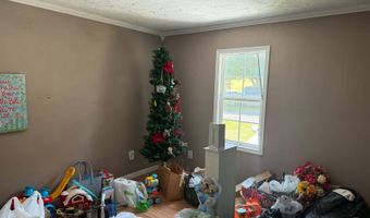 64 Lozano Rd, Albany, KY 42602