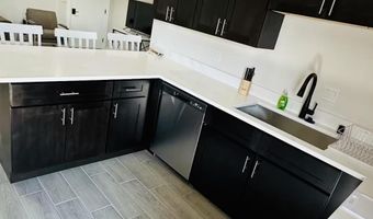 316 Plum St, Carlsbad, NM 88220