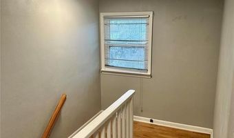 30 W Marietta Pl, Alton, IL 62002