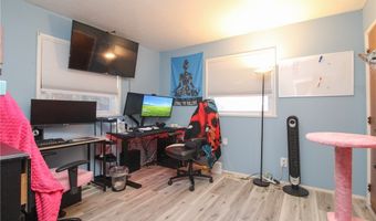 325 N Yorkshire, Austintown, OH 44515