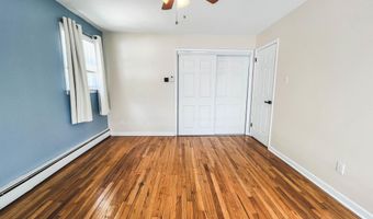 518 Delaware Ave, Absecon, NJ 08201