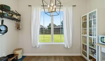 521 Hunter Dr, Alamo, TX 78516
