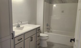 404 Chad Trl, Arlington, WI 53911