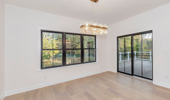 29549 N Hilltop Rd, Orange, OH 44022