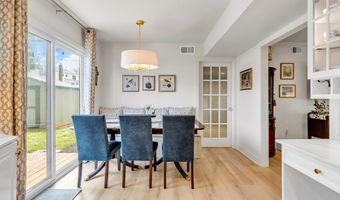 40 Icemeadow Ln, Aberdeen, NJ 07747